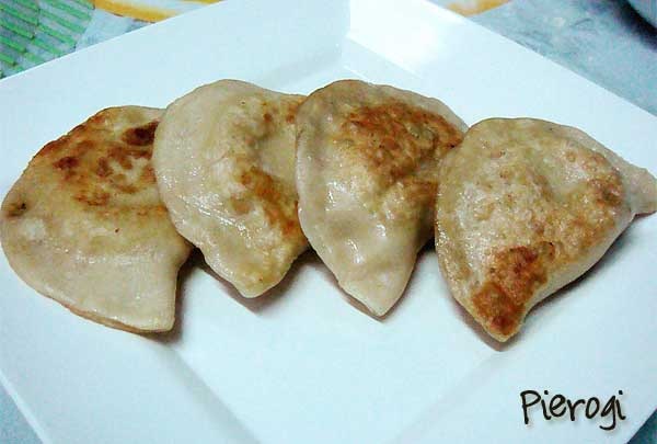 [Pierogi1[3].jpg]