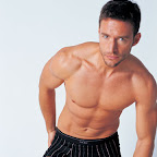 extra_alberto_guzman_hom_04.jpg