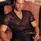 alberto_guzman_hom_3001_02.jpg