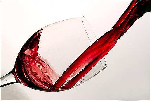[wine-glass-pour[3].jpg]