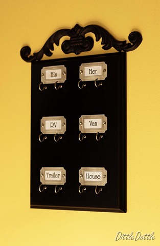 [Black Key Holder[3].jpg]