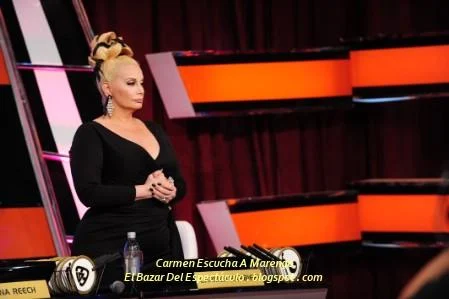 Carmen Escucha A Marengo.jpg