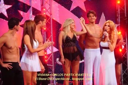 VIVIANA CON LOS PARTICIPANTES 2.JPG