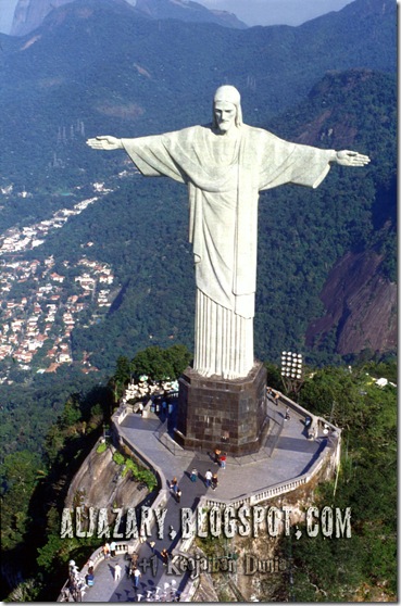 Christ_the_Redeemer-lge Christ_the_Redeemer-lge