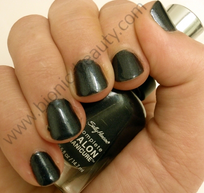 Bionic Beauty blog review and swatch - Sally Hansen Complete Salon nail polish in Black Platinum