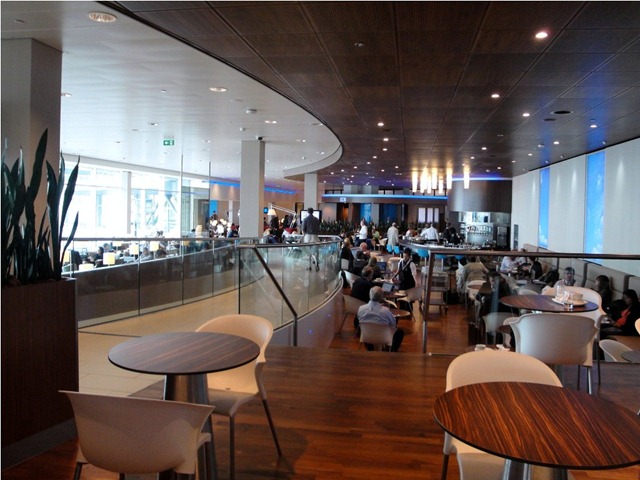 [klm lounge[4].jpg]