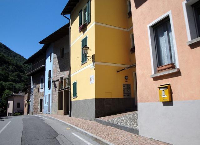 [Lake Lugano 44[6].jpg]