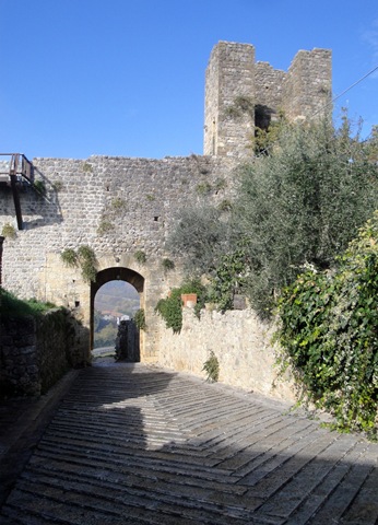 [5 Tuscany 26[8].jpg]