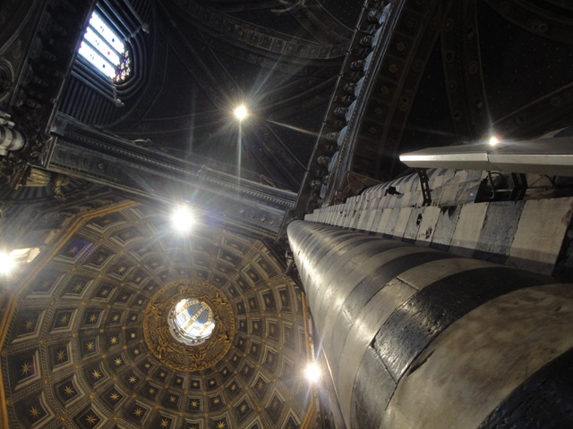 [6 Siena 06[4].jpg]