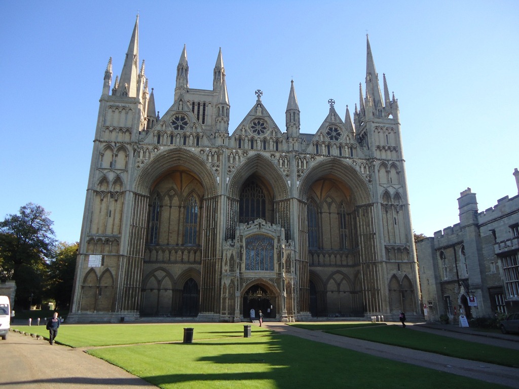 [Peterborough-Cathedral-023.jpg]