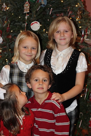 [DecemberChrstmas09 291[3].jpg]