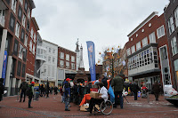 2010 02 13 Publieksactie centrum met Charlie Aptroot 007.jpg 2010 02 13 Publieksactie centrum met Charlie Aptroot 007.jpg
