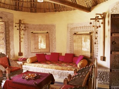 [17-4248~Raised-Mud-Reliefs-Inlaid-with-Mirror-on-the-Walls-of-Living-Area-in-Modern-Home-Posters[1][2].jpg]
