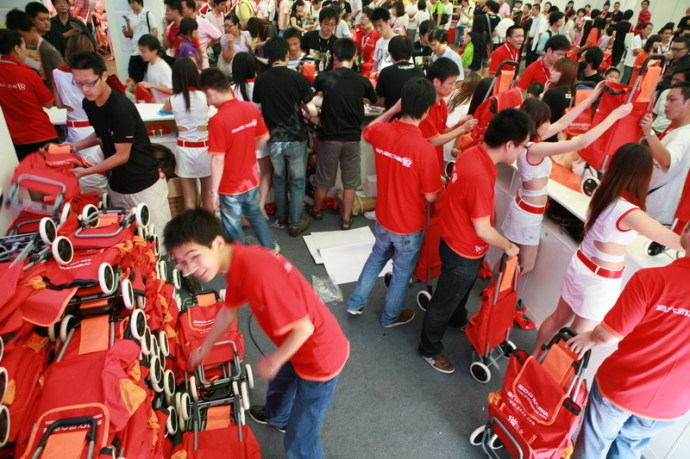 美眉日报 58c379f7t71890752c206 ChinaJoy 2009 盛大展台ShowGirl实拍