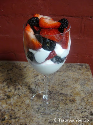 Greek Yogurt Berry Parfait - Photo by Taste As You Go