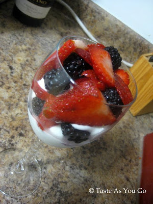 Greek Yogurt Berry Parfait - Photo by Taste As You Go