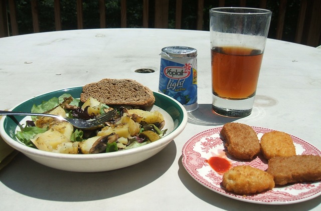 [lunch[6].jpg]