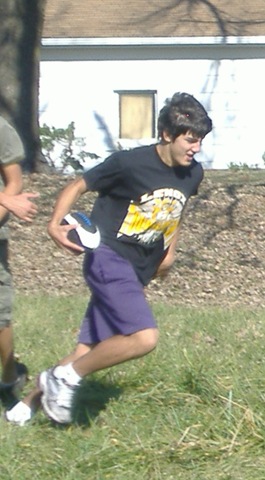 [boys and football 022[4].jpg]
