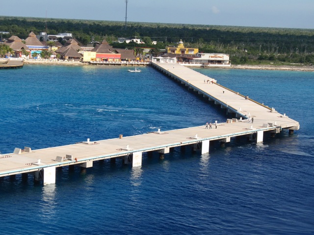 [P8250157[5].jpg]