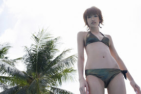 Akina Minami Hot and Cute Sexy Model Bikini