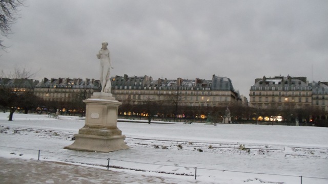 [DSC032722.jpg]