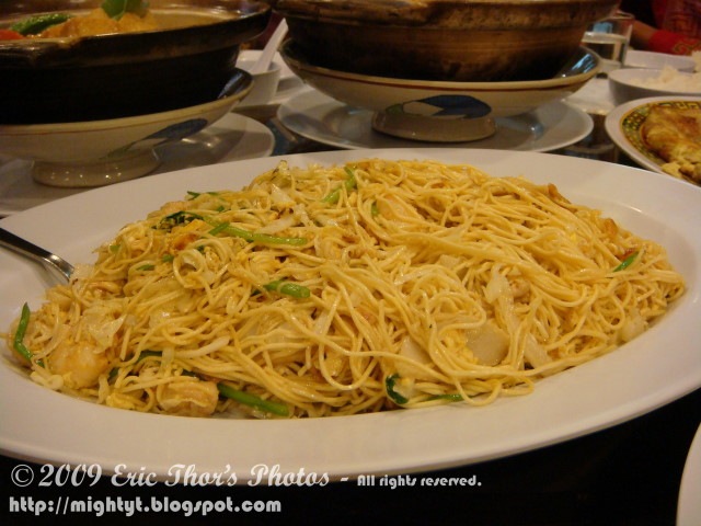 [DSC04448 640 x 640[3].jpg]