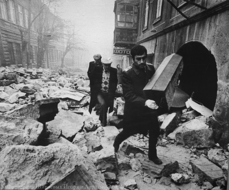 В память о трагедии в Спитаке 7 декабря 1988 г. 