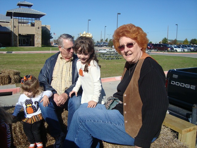 [DSC061315.jpg]