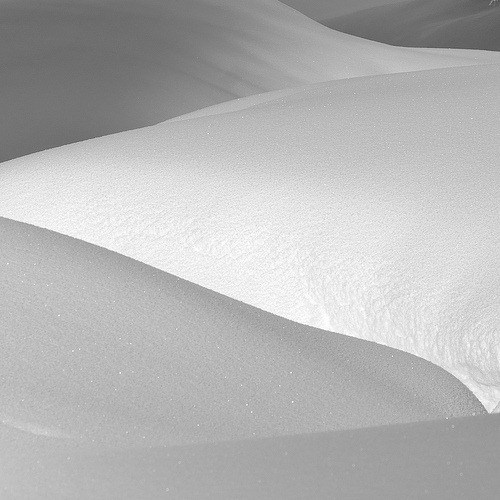 bw-snow