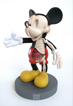 [mickey mouse anatomy[3].png]