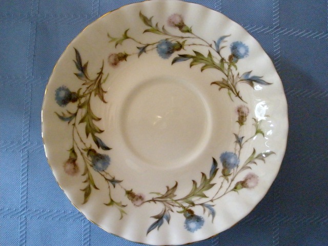 [P81618735.jpg]