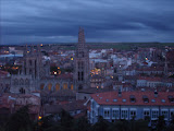 Burgos at night, you can see the cathedral lights.