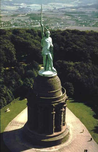 hermansdenkmal