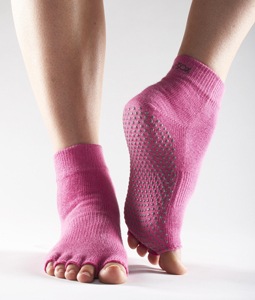 [halftoepink[3].jpg]