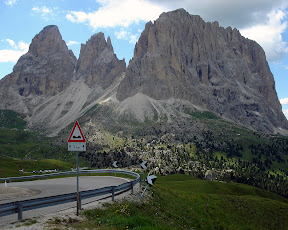 El Sasso Lungo desde el Passo Sella