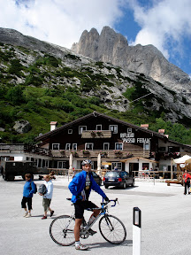 DSC01025 - Passo Fedaia - Marmolada.JPG