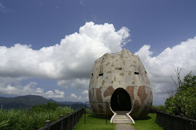 150 Strange Buildings of the World Seen On coolpicturesgallery.blogspot.com Or www.CoolPictureGallery.com 