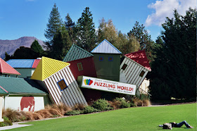 150 Strange Buildings of the World Seen On coolpicturesgallery.blogspot.com Or www.CoolPictureGallery.com 