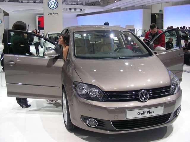 [VW Golf Plus 2009 Em Bolonha 13[3].jpg]