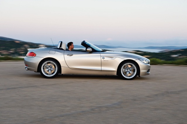 [BMW Z4 2009 18[3].jpg]