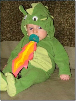 baby-fire-breathing-dragon-costume