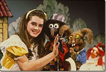 BrookeShields1984MuppetShowAlice6