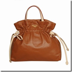 prada-handbag-21