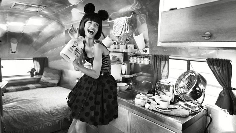 [vogue_germ_dec2009_2[3].jpg]