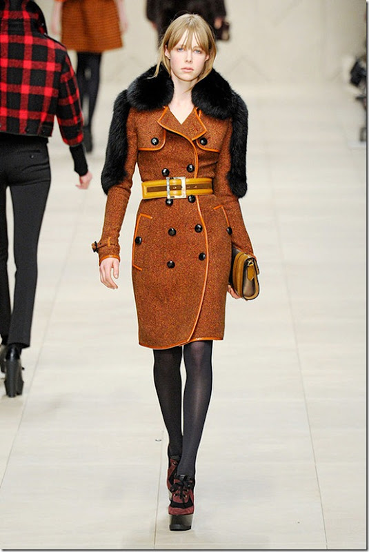 L_BurberryProrsum_F2011_7