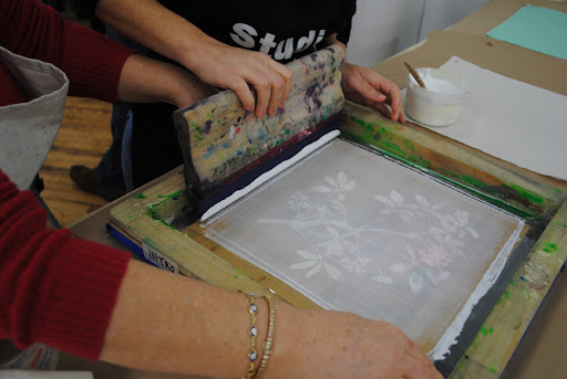 One participant pulls her first print. One participant pulls her first print.