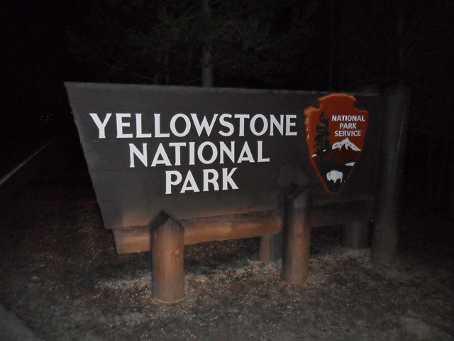 [Yellowstone NP[3].jpg]