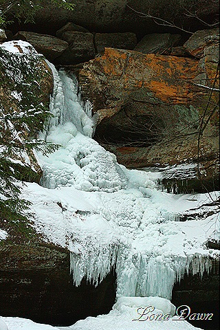 [CedarFalls_FrozenFalls[9].jpg]