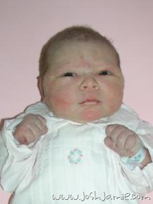 [Emma_Lee_Newborn[2].png]