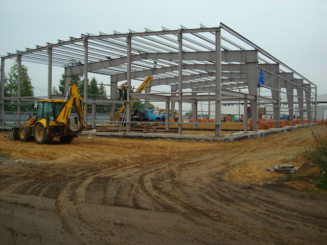 Больше ЛМК в России www.steelbuildings.ru ТЕСТ-ДРАЙВ строоящегося металлического здания ASTRON Buildings в Петербурге 5.12.08г. +7 812 380 25 0(многоканальный) www.strek.ru